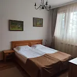 ловна резиденция длс извора 5* Devin