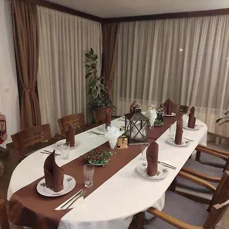 ловна резиденция длс извора Hotel 5*