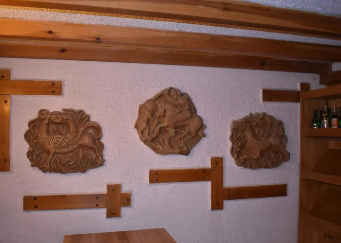 ловна резиденция длс извора Devin