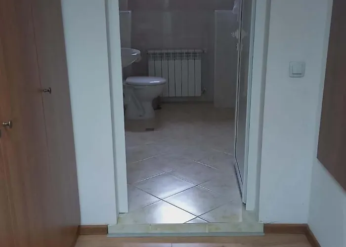 ловна резиденция длс извора Hotel