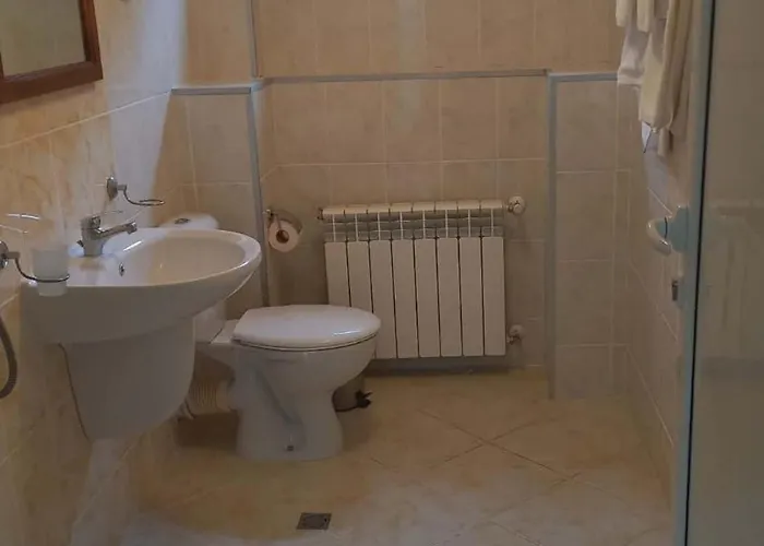 ловна резиденция длс извора Hotel 5*